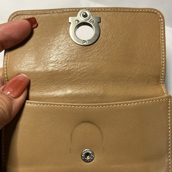 Salvatore Ferragamo Wallet - Picture 12 of 13